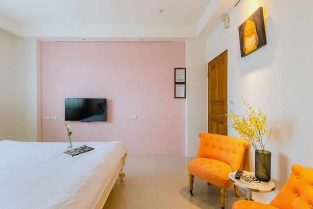 Bleu  Hostel-14 people-10