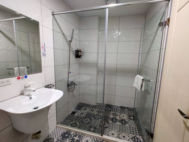 Mhouseホテル-230 sofa double room-4