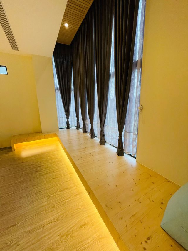 綠光行館-花園景B挑高特大雙人床房◍◍最早入住時間 : 16:00開始，最晚入住時間 : 20:00結束。-10