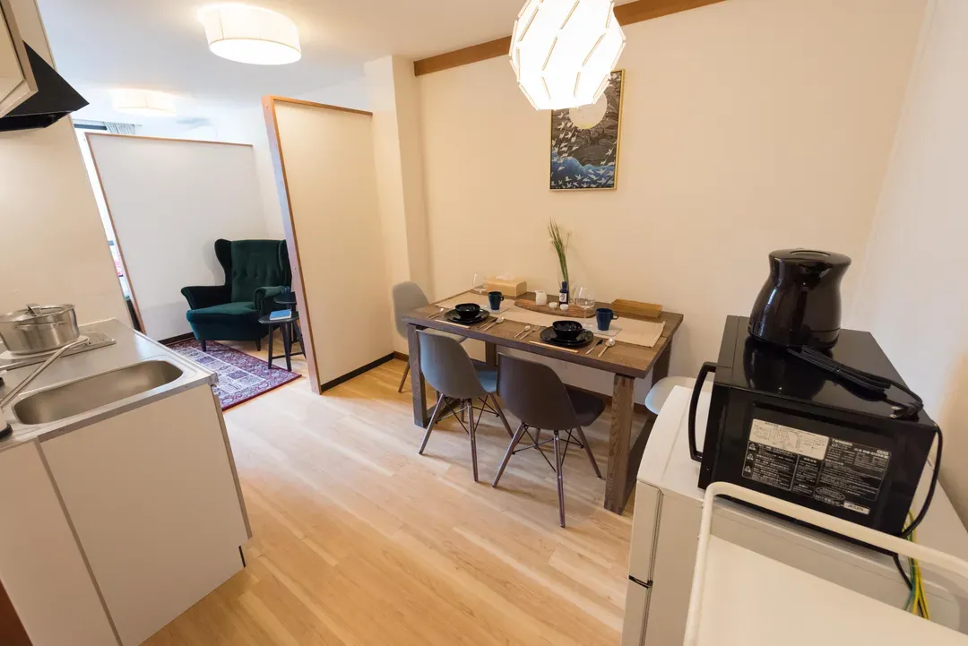 New/Luxury#5mins to Station#Free WIFI# D