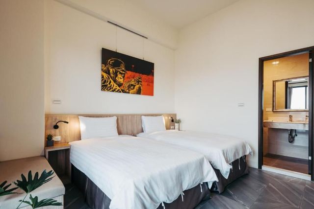 Meet Secret B&B-Standard Twin Room with Balcony-3