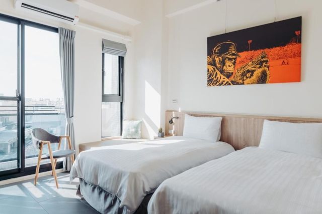Meet Secret B&B-Standard Twin Room with Balcony-1
