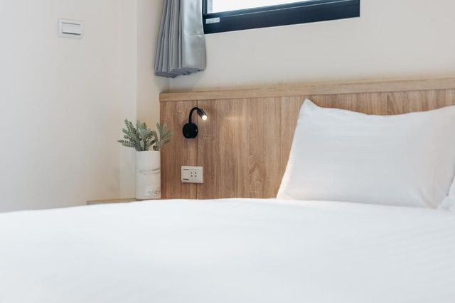 Meet Secret B&B-Deluxe Double Room with Balcony-10