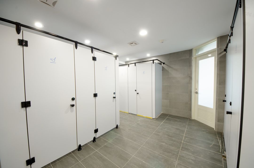 루샤 호스텔  (Loosha Hostel)