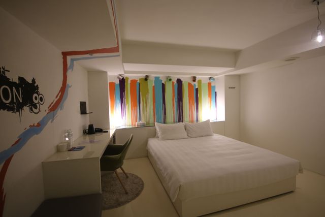 Hotel PaPa Whale-高雄美麗島館-SOHO雙人房｜不挑房-4