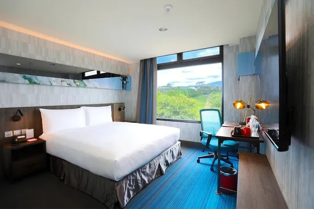 T11 T12麗寶賽車主題旅店-超能客房一床-1