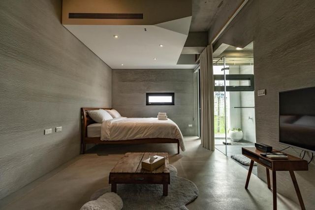 Naturally Homestay-Queen Size Bed Room-2