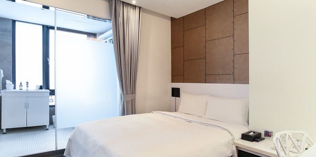 CityInn Hotel Plus Ximending Branch-Elite Room-3