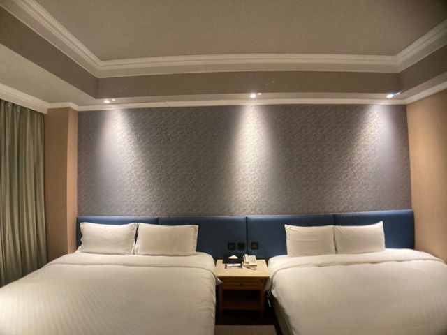 台中歐風商旅-商務四人房兩大床(有餐)-7
