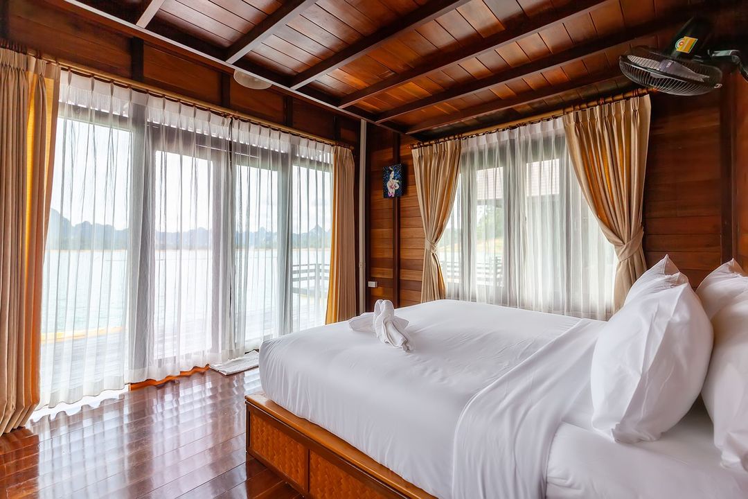 500 Rai Floating Resort