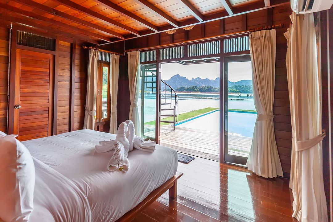 500 Rai Floating Resort
