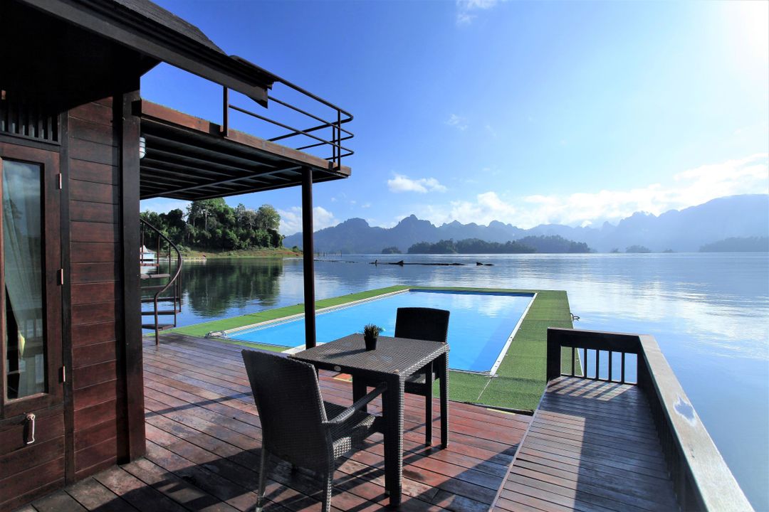 500 Rai Floating Resort