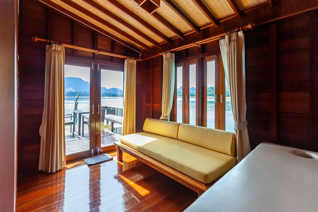 500 Rai Floating Resort