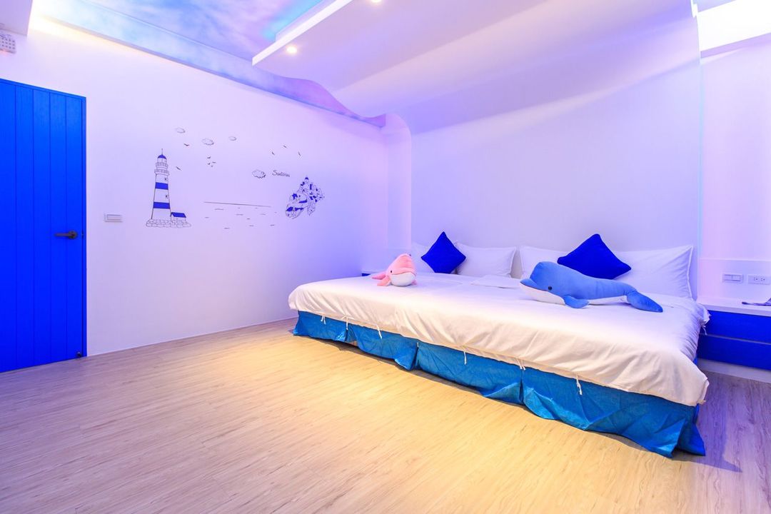 Whale House