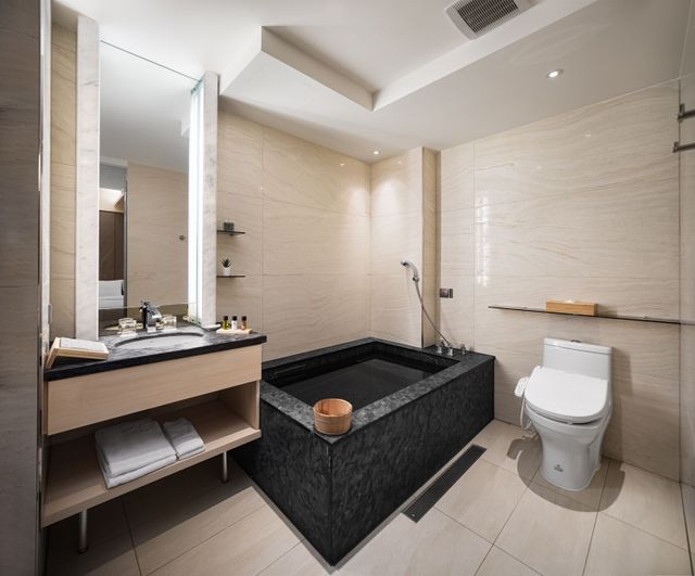 Gemalan FL Spring Hotel-Elite Double Room-4