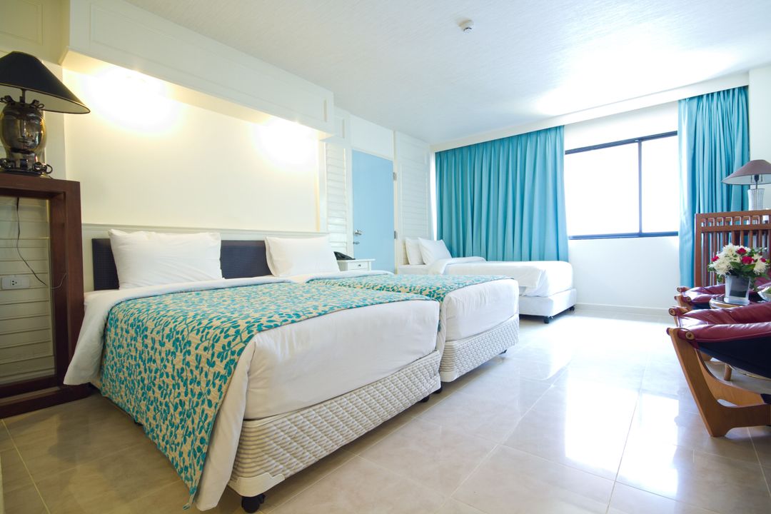 Chom View Hotel