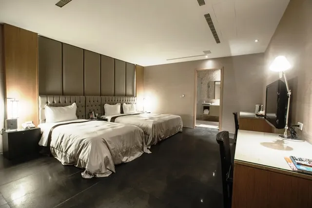 台中之星設計旅店-商務L三人房-4