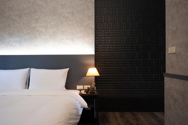 Yilan East Hotel-Elegang Queen Room-5