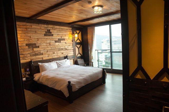 썬문레이크 용추엔 베드 앤 브렉퍼스트 (Sun Moon Lake Yongquan Bed and Breakfast)-Lake View Double Suite-4