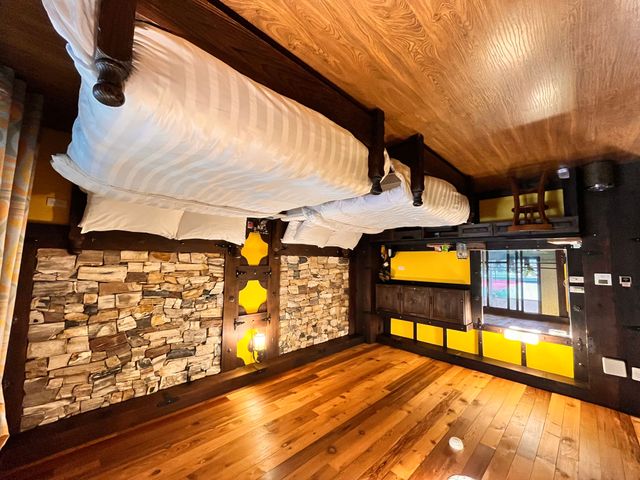 썬문레이크 용추엔 베드 앤 브렉퍼스트 (Sun Moon Lake Yongquan Bed and Breakfast)-Street View Quadruple Suite-10