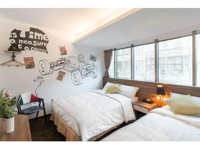 RF富裕自由旅店-林森館-家庭三人房-4