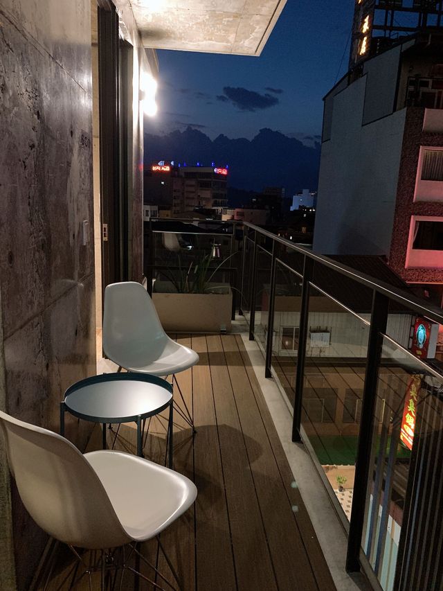 Meet Sun Moon Lake-Deluxe Family Room-6