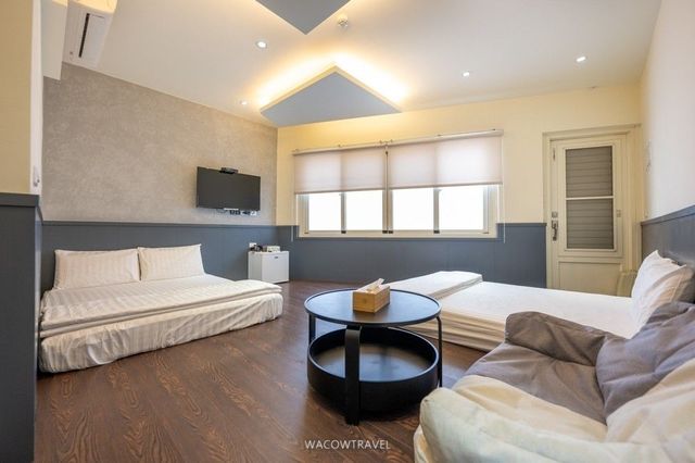 YUAN JYU GE-Quadruple Suite-2