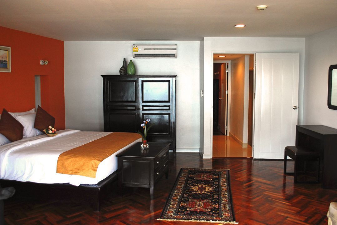 Chom View Hotel