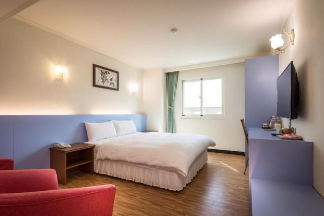 Apple Hotel-standard two-person room-5