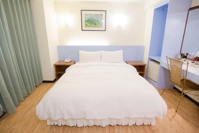 Apple Hotel-standard two-person room-2
