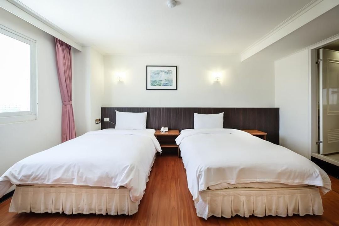 Apple Hotel