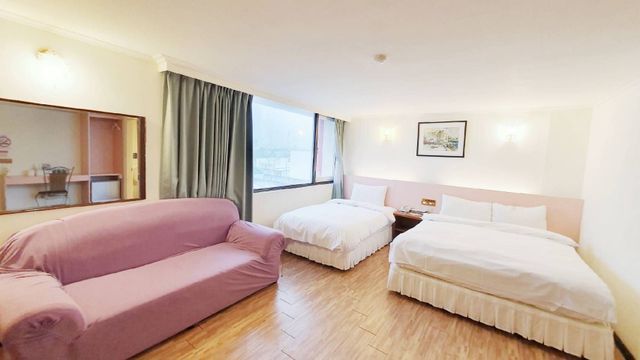 Apple Hotel-Comfortable Triple Room-5