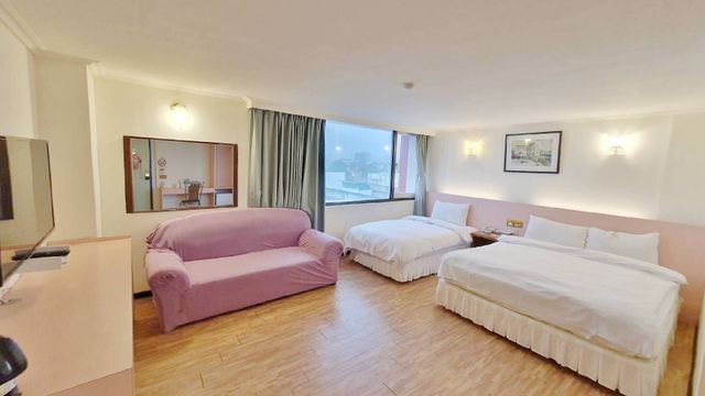 Apple Hotel-Comfortable Triple Room-6