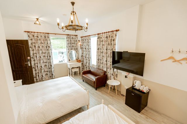 You Yue Homestay-Garden View Quadruple Room-4