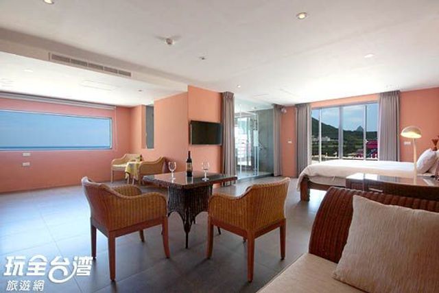 靜觀行館 Jingguan Hotel-Room 6 (頂樓) 豪華蜜月雙人海景套房 (約32坪，含陽台17坪)-4
