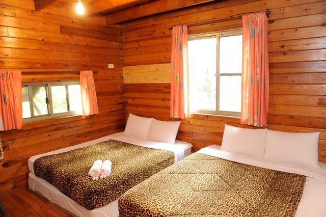Taitung Bear Villa Village l Taitung 2-10 people independent wooden house | Meal special offer | BBQ-Three Persons One-Bedroom Chalet l Included Breakfast-1