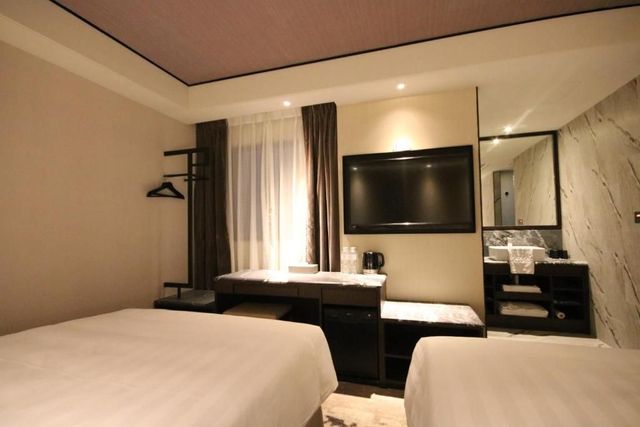 德立莊-高雄博愛館 Hotel Midtown Richardson-Kaohsiung-精緻家庭房-4
