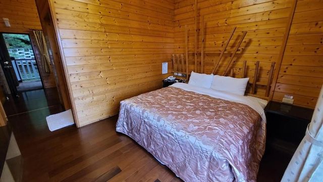 Naluwan Villa-Classic Double Room-5