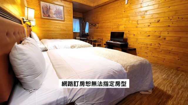Naluwan Villa-Cozy Quad Room-7