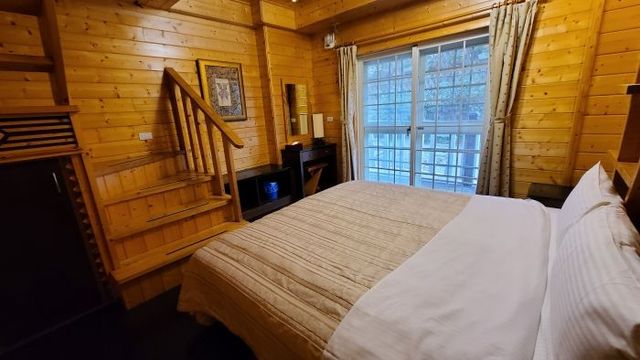 Naluwan Villa-Garden Maisonette Quad Room-7