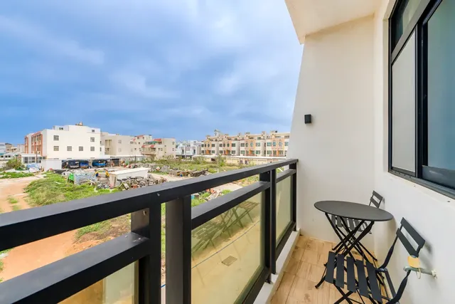 澎湖 笑掌家 智能入住旅宿-加大雙人床房-附陽台-15
