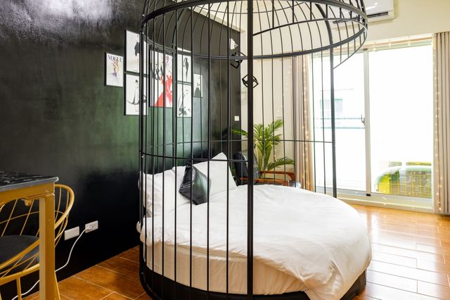 W Homestay-W Homestay Industrial Style Double Room-With balcony-2