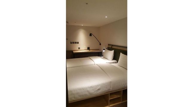 城市商旅-站前館｜緊鄰台北車站-標準雙床客房-4