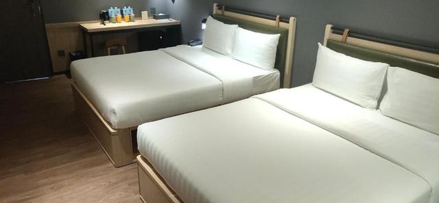 城市商旅-站前館｜緊鄰台北車站-標準家庭客房-2