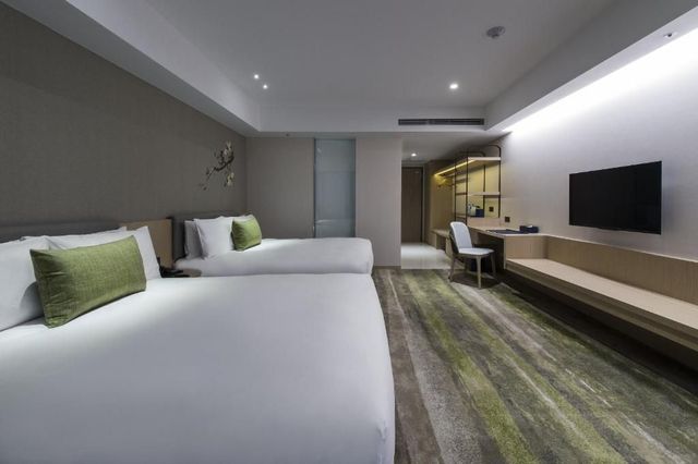Golden Tulip FAB Hotel-Superior  Room-2