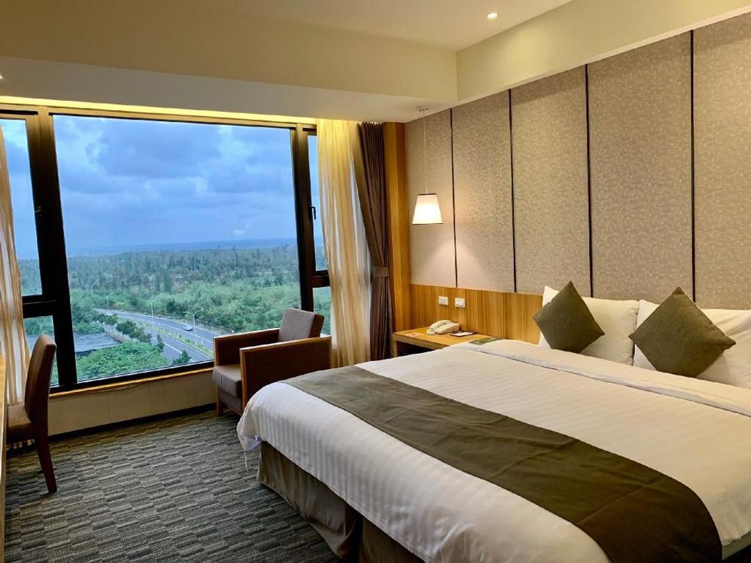 KAISHEN STARLIGHT HOTEL