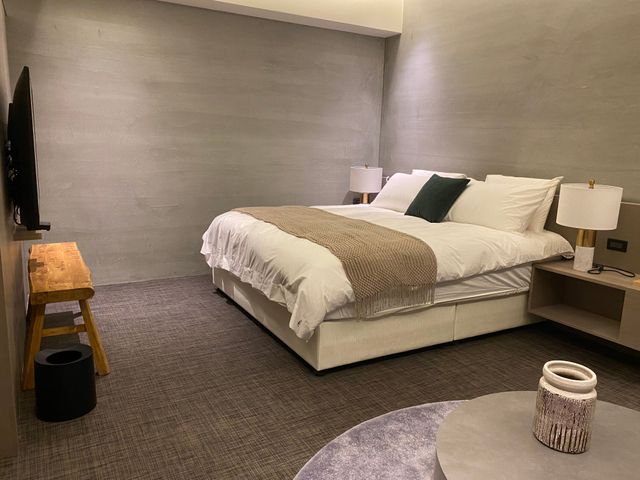 W house-3B 豪華加大床雙人房-5