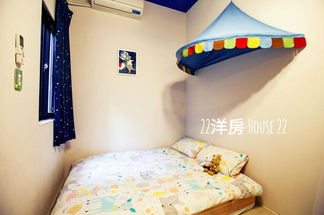 高雄22洋房-101星空巴士親子房-2