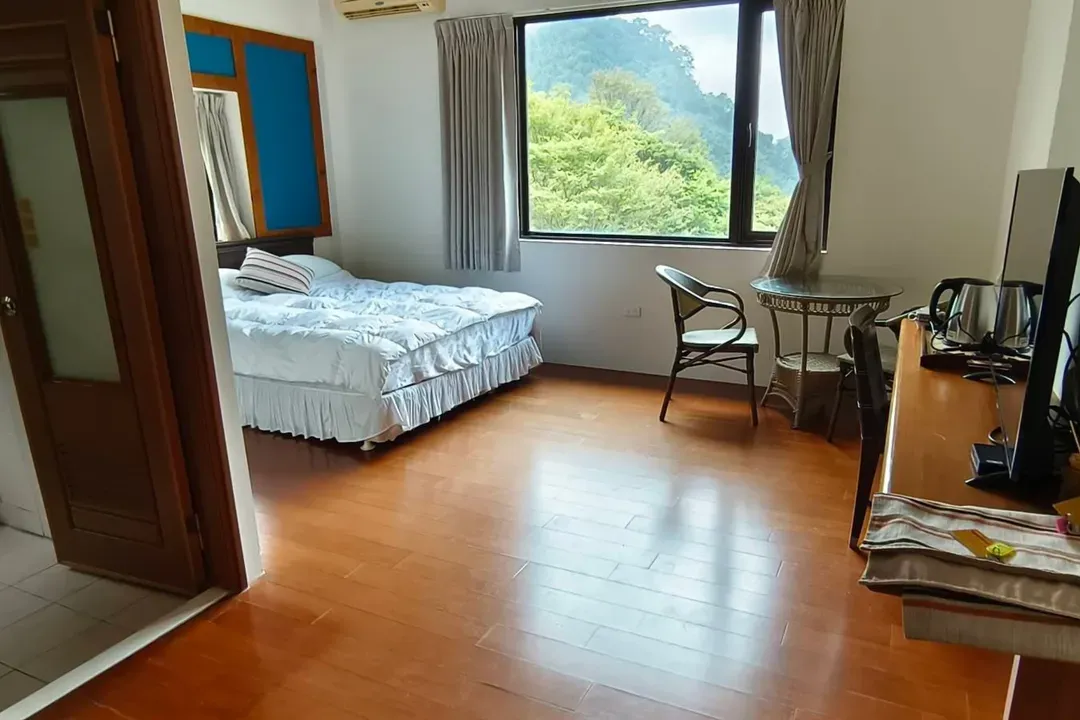 土牧驛健康農莊 | 獨家85折起！頂級原木小木屋、清澈溪流戲水、深山森林浴