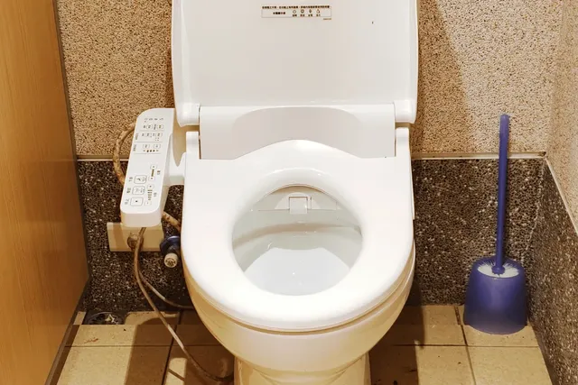22︱公共衛浴免治馬桶